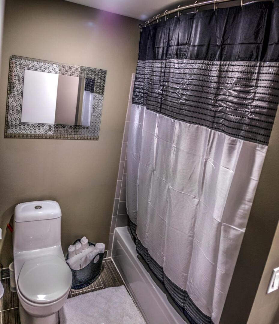 Penthouse Suite Downtown, Top Floor 4 Beds, 2Baths Seattle Dış mekan fotoğraf